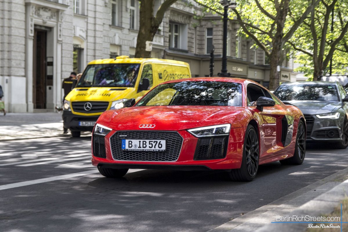 Audi R8 V10 Plus (2016) spotted in Berlin — BerlinRichStreets